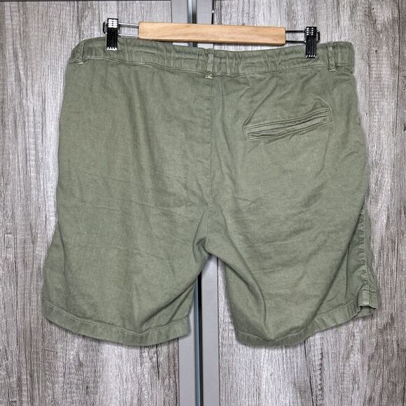 Elk Head Linen Shorts Olive Green - Picture 5 of 9